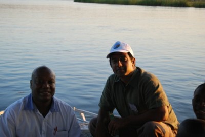 Eben Conguica and Chaminda Rajapakse on field trip