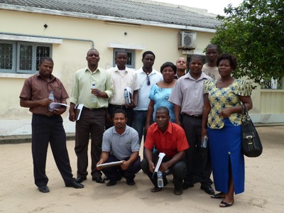 meeting-with-local-stakeholders-in-inhambane-mozambique.jpg