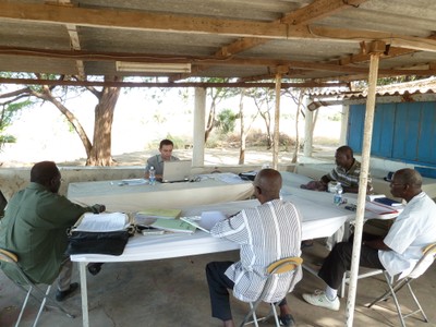 coast-project-planning-meeting-with-the-project-manager-and-local-committee-members.jpg